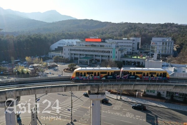 의정부의 멋과 문화 담은 '의정부경전철 테마열차' 운행 개시