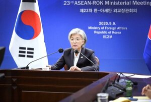 강경화 “신남방정책 고도화…자유무역·다자주의 회복해야”