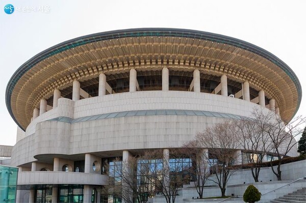 적자의 전당? 마이너스 통장에 기댄 예술의전당, 누적 적자 703억