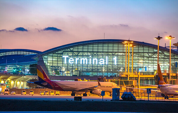 “갈비뼈 골절까지”…결국 칼 빼든 인천공항, ‘연예인 공항패션’ 사실상 퇴출 수순